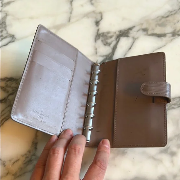 Louis Vuitton Planner & Card Holder - Picture 2 of 9
